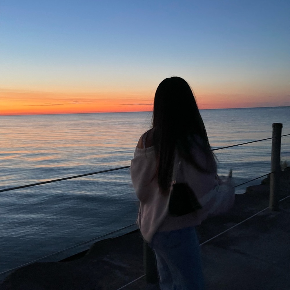 Meet your Posher, Carrie